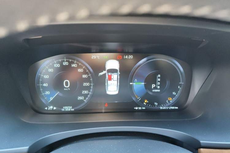 Used Volvo S90 New Energy 2019 T8 e-Drive Hybrid Intelligent Luxury Version China VI Standard Instrument Cluster