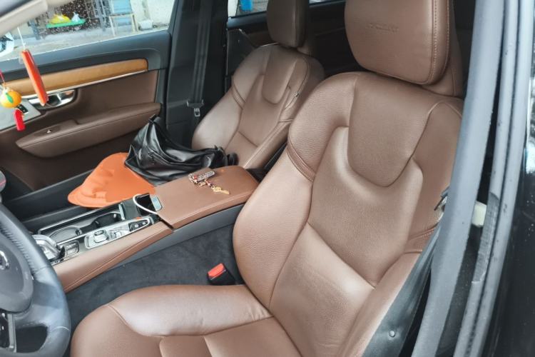 Used Volvo S90 New Energy 2019 T8 e-Drive Hybrid Intelligent Luxury Version China VI Standard Left Front Seat