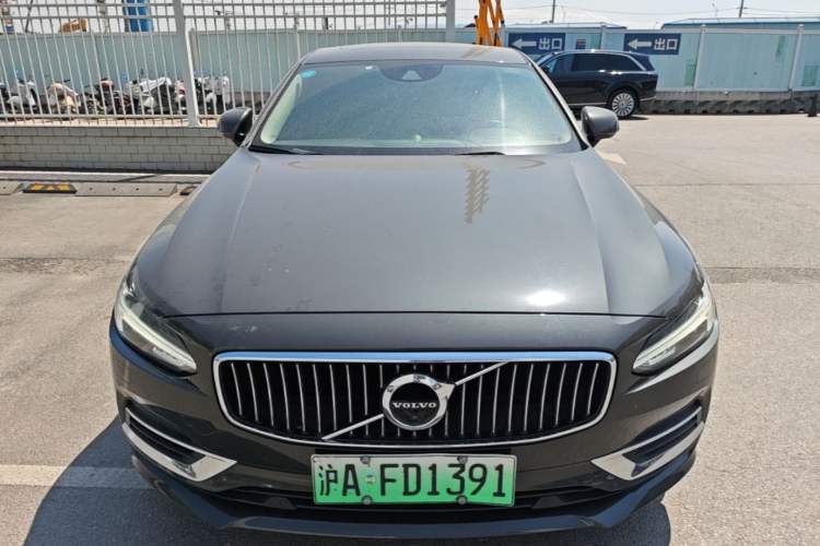 Used Volvo S90 New Energy 2019 T8 E-Drive Hybrid Intelligent Luxury Version China V Standard Front