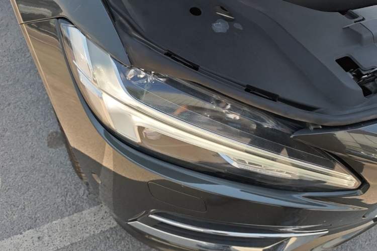 Used Volvo S90 New Energy 2019 T8 E-Drive Hybrid Intelligent Luxury Version China V Standard Right Front Headlight