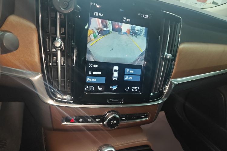 Used Volvo S90 New Energy 2019 T8 e-Drive Hybrid Intelligent Luxury Version China VI Standard Audio And AC Panel