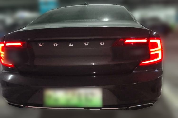 Used Volvo S90 New Energy 2019 T8 e-Drive Hybrid Intelligent Luxury Version China VI Standard Rear