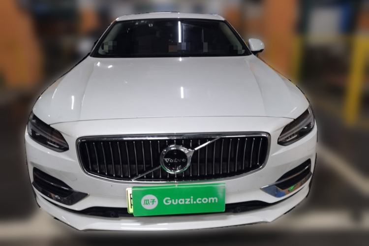 Used Volvo S90 New Energy 2019 T8 E-Drive Hybrid Intelligent Luxury Version China V Standard Front