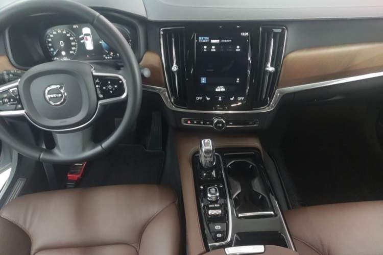 Used Volvo S90 New Energy 2019 T8 E-Drive Hybrid Intelligent Luxury Version China V Standard Gear Lever