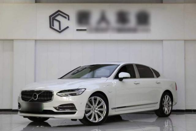 Used Volvo S90 New Energy 2019 T8 E-Drive Hybrid Honor Edition 3 Seats China VI Standard