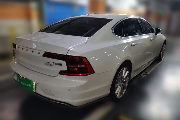 Used Volvo S90 New Energy 2019 T8 E-Drive Hybrid Intelligent Luxury Version China V Standard Rear Right 45 Deg