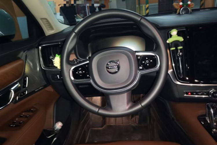 Used Volvo S90 New Energy 2019 T8 E-Drive Hybrid Intelligent Luxury Version China V Standard Steering Wheel