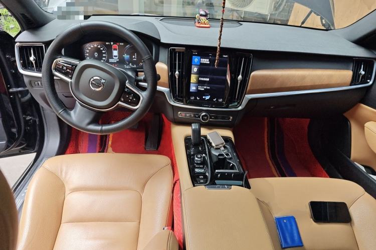 Used Volvo S90 New Energy 2020 T8 e-Drive Hybrid – Zhiyi Luxury Edition Center Console