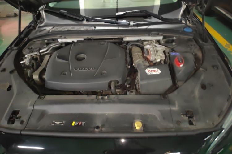Used Volvo S90 New Energy 2020 T8 e-Drive Hybrid – Zhiyi Luxury Edition Engine Bay