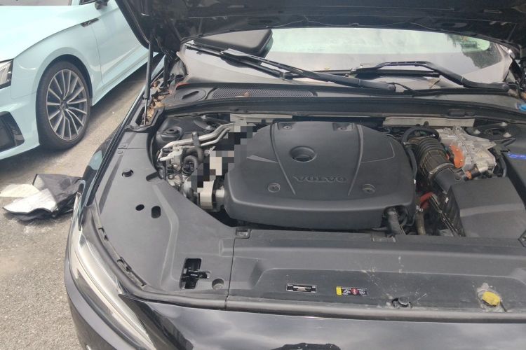 Used Volvo S90 New Energy 2020 T8 eDrive Hybrid Luxury Edition Engine Bay Right