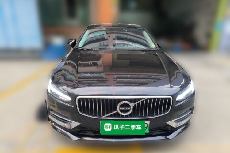 Used Volvo S90 New Energy 2020 T8 e-Drive Hybrid – Zhiyi Luxury Edition Front
