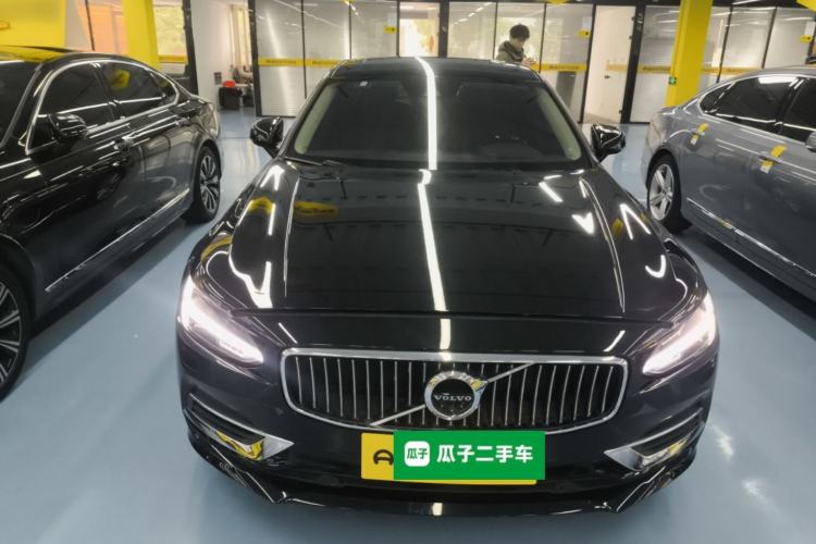 Used Volvo S90 New Energy 2020 T8 eDrive Hybrid Luxury Edition Front