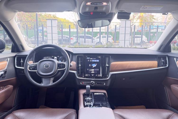 Used Volvo S90 New Energy 2020 T8 e-Drive Hybrid – Zhiyi Luxury Edition Instrument Cluster