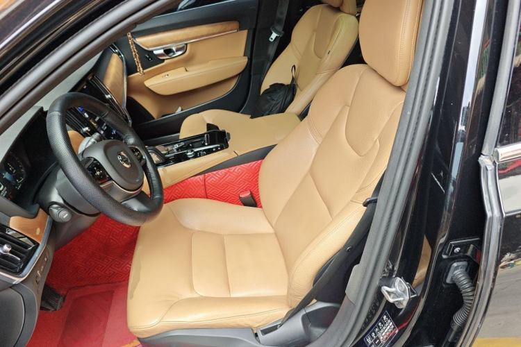 Used Volvo S90 New Energy 2020 T8 e-Drive Hybrid – Zhiyi Luxury Edition Left Front Seat