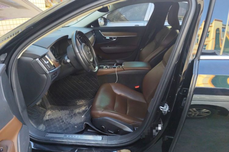 Used Volvo S90 New Energy 2020 T8 e-Drive Hybrid – Zhiyi Luxury Edition Left Front Seat