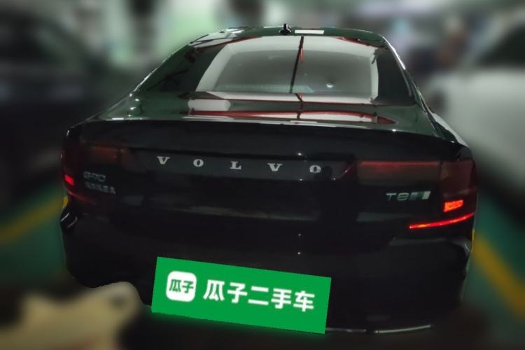 Used Volvo S90 New Energy 2020 T8 e-Drive Hybrid – Zhiyi Luxury Edition Rear