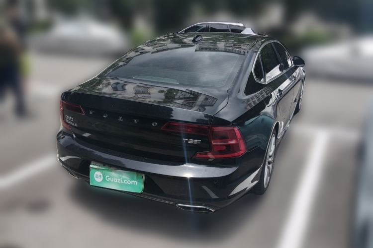 Used Volvo S90 New Energy 2020 T8 eDrive Hybrid Luxury Edition Rear Right 45 Deg
