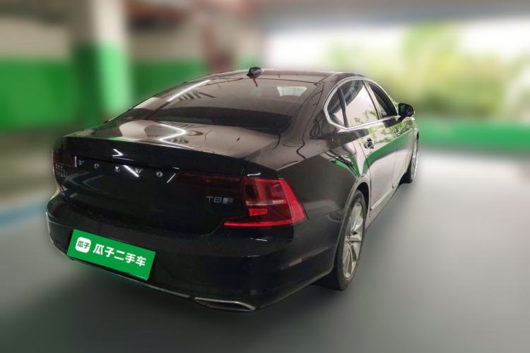Used Volvo S90 New Energy 2020 T8 e-Drive Hybrid – Zhiyi Luxury Edition Rear Right 45 Deg