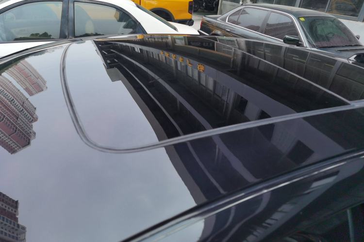 Used Volvo S90 New Energy 2020 T8 e-Drive Hybrid – Zhiyi Luxury Edition Roof