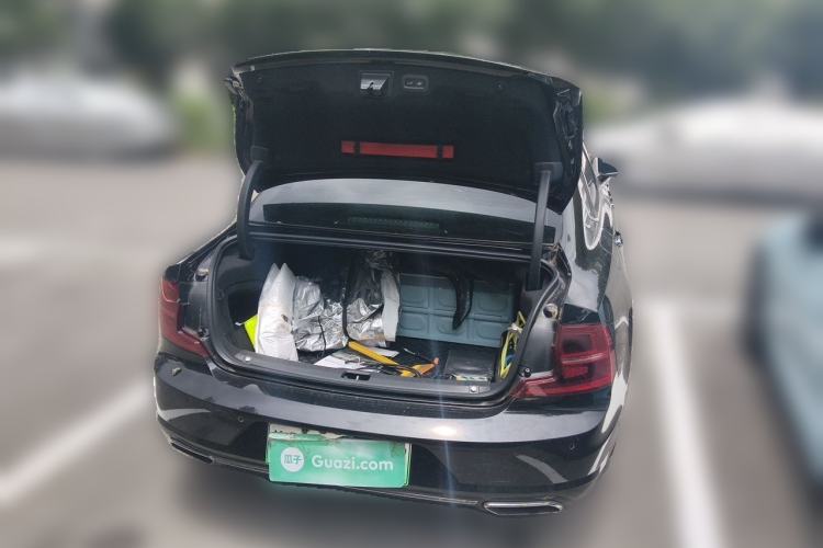 Used Volvo S90 New Energy 2020 T8 eDrive Hybrid Luxury Edition Trunk