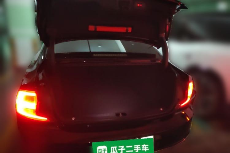 Used Volvo S90 New Energy 2020 T8 e-Drive Hybrid – Zhiyi Luxury Edition Trunk