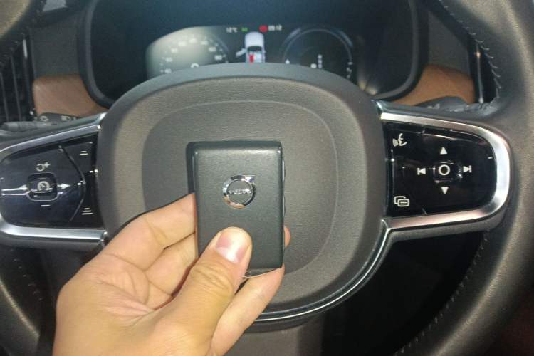 Used Volvo S90 New Energy 2020 T8 e-Drive Hybrid – Zhiyi Luxury Edition Vehicle Key