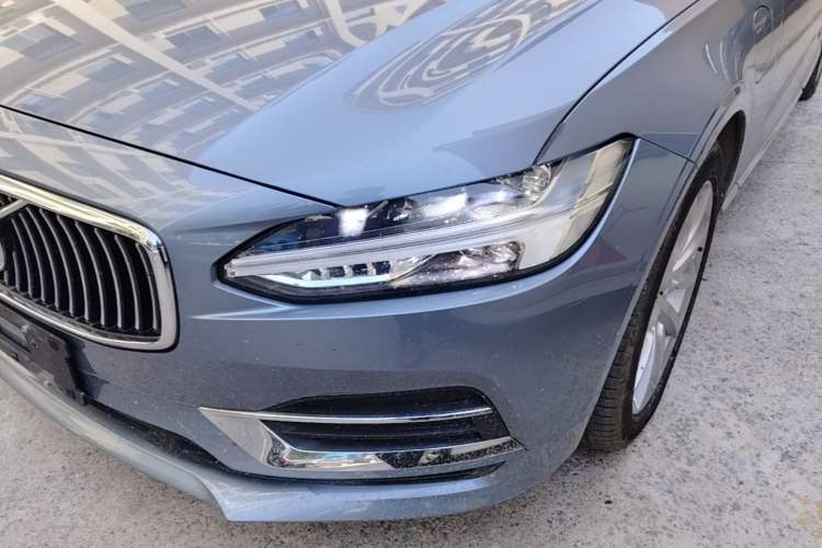 Used Volvo S90 New Energy 2020 Restyled T8 E-Drive Hybrid Zhiyi Luxury Edition Left Front Headlight