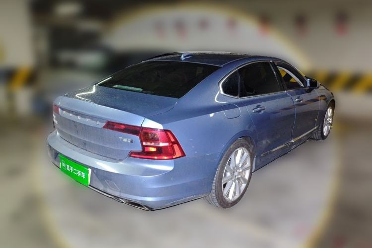 Used Volvo S90 New Energy 2020 T8 eDrive Hybrid Luxury Edition Rear Right 45 Deg