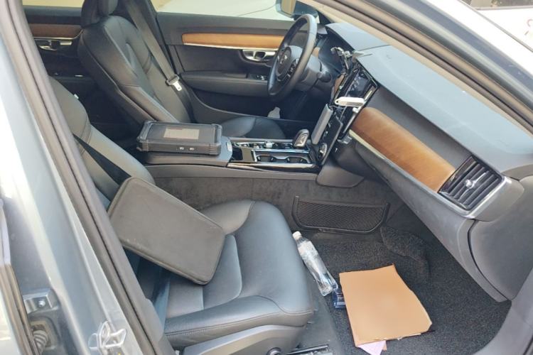 Used Volvo S90 New Energy 2020 Restyled T8 E-Drive Hybrid Zhiyi Luxury Edition Right Front Seat