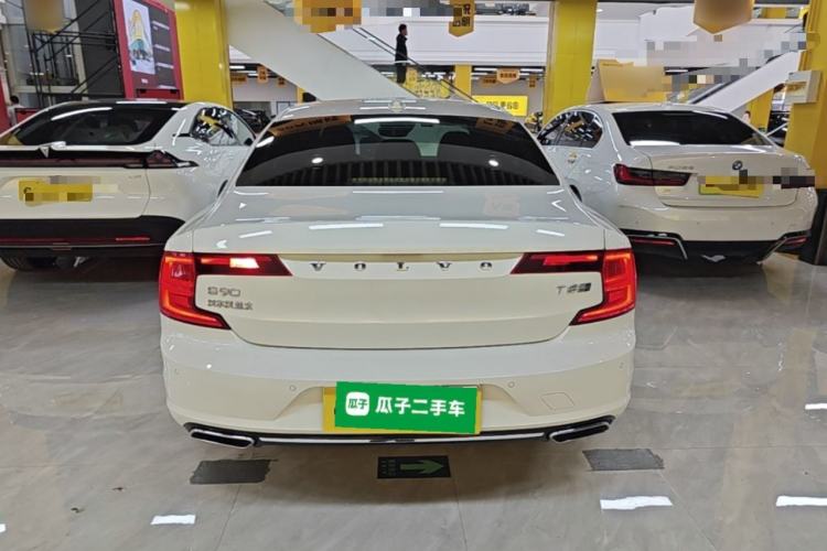 Used Volvo S90 New Energy 2020 T8 e-Drive Hybrid – Zhiyi Luxury Edition Rear
