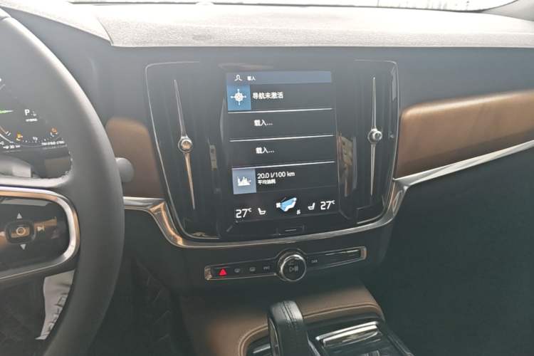 Used Volvo S90 New Energy 2021 T8 eDrive Hybrid Zhiyi Luxury Edition Audio And AC Panel