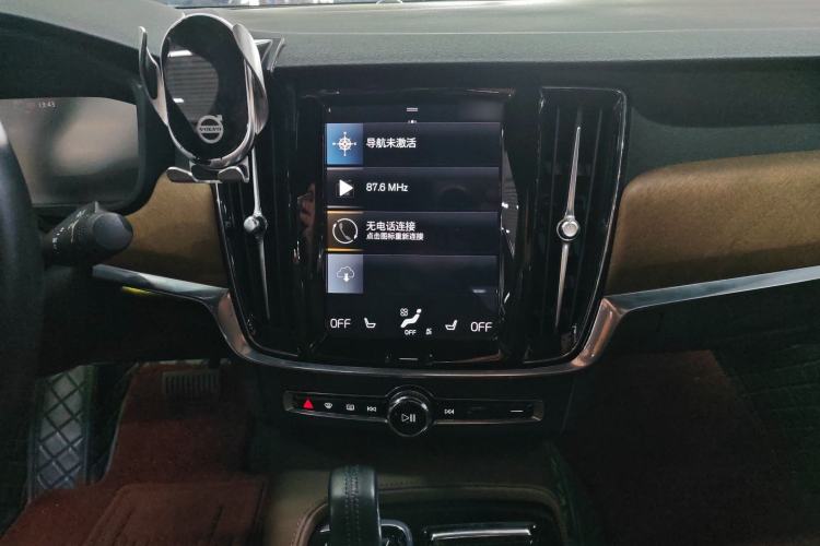 Used Volvo S90 New Energy 2021 T8 eDrive Hybrid Zhiyi Luxury Edition Audio And AC Panel