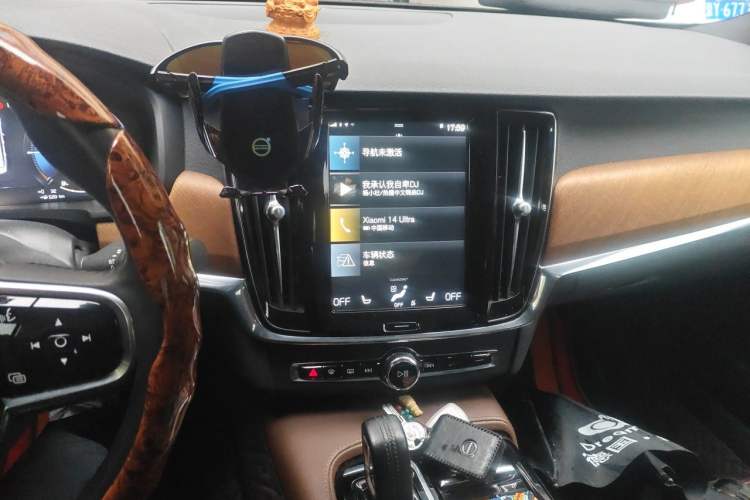 Used Volvo S90 New Energy 2021 T8 eDrive Hybrid Zhiyi Luxury Edition Audio And AC Panel