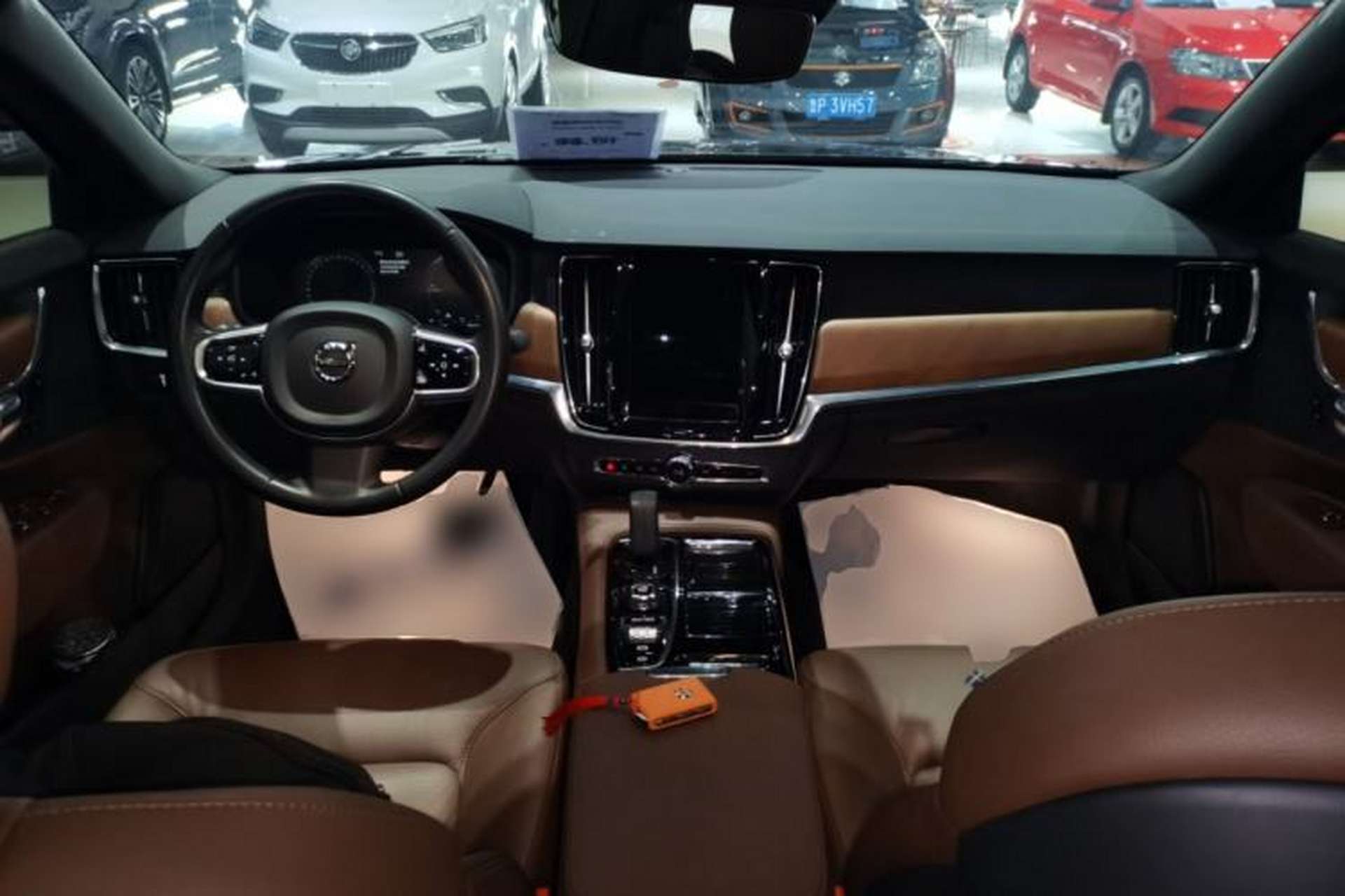 Used Volvo S90 New Energy 2021 T8 eDrive Hybrid Zhiyi Luxury Edition Center Console