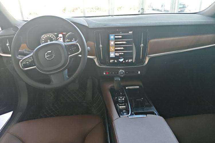 Used Volvo S90 New Energy 2021 T8 eDrive Hybrid Zhiyi Luxury Edition Center Console