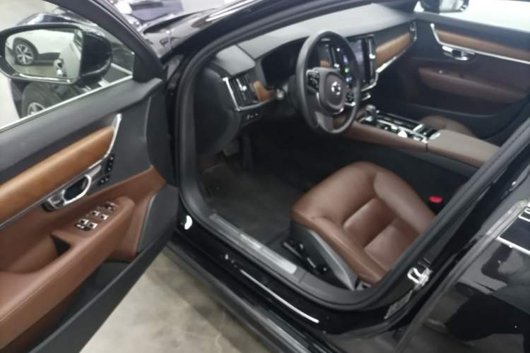 Used Volvo S90 New Energy 2021 T8 eDrive Hybrid Zhiyi Luxury Edition Driver Seat