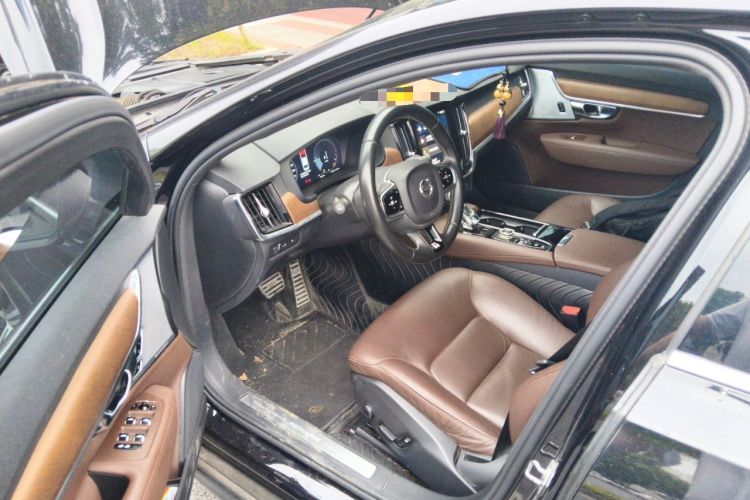 Used Volvo S90 New Energy 2021 T8 eDrive Hybrid Zhiyi Luxury Edition Driver Seat