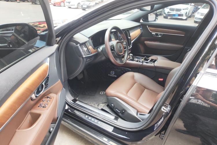 Used Volvo S90 New Energy 2021 T8 eDrive Hybrid Zhiyi Luxury Edition Driver Seat