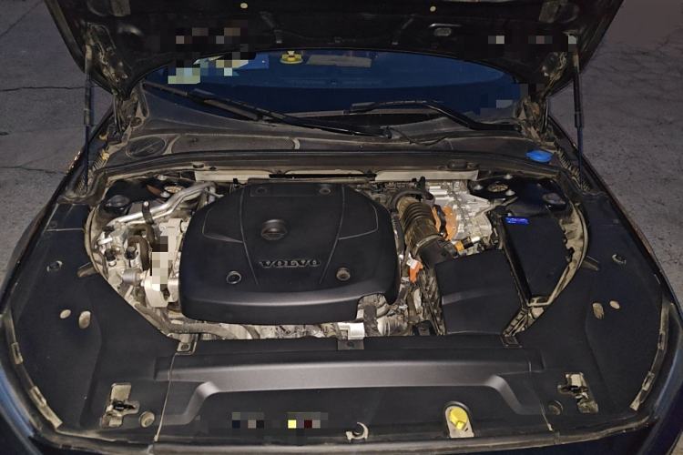 Used Volvo S90 New Energy 2021 T8 eDrive Hybrid Zhiyi Luxury Edition Engine Bay