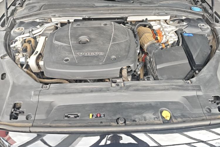 Used Volvo S90 New Energy 2021 T8 eDrive Hybrid Zhiyi Luxury Edition Engine Bay
