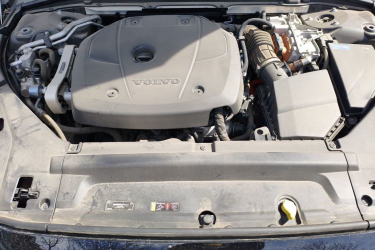 Used Volvo S90 New Energy 2021 T8 eDrive Hybrid Zhiyi Luxury Edition Engine Bay