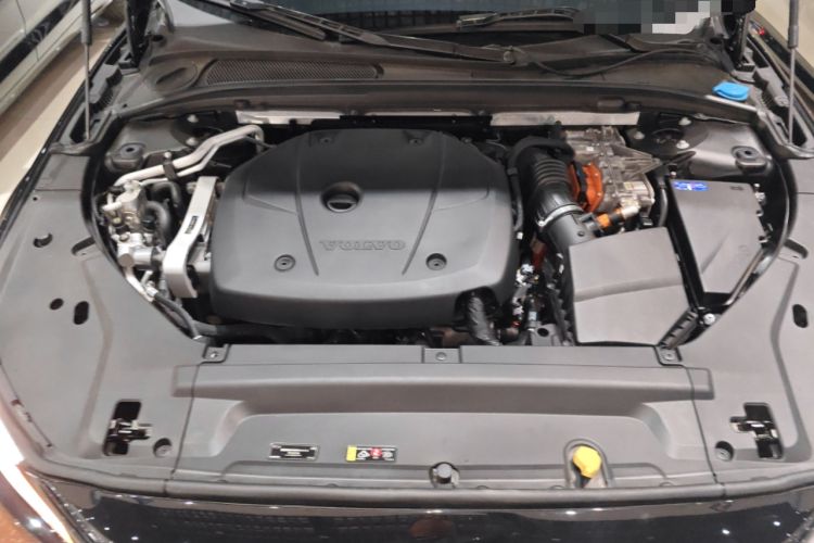 Used Volvo S90 New Energy 2021 T8 eDrive Hybrid Zhiyi Luxury Edition Engine Bay