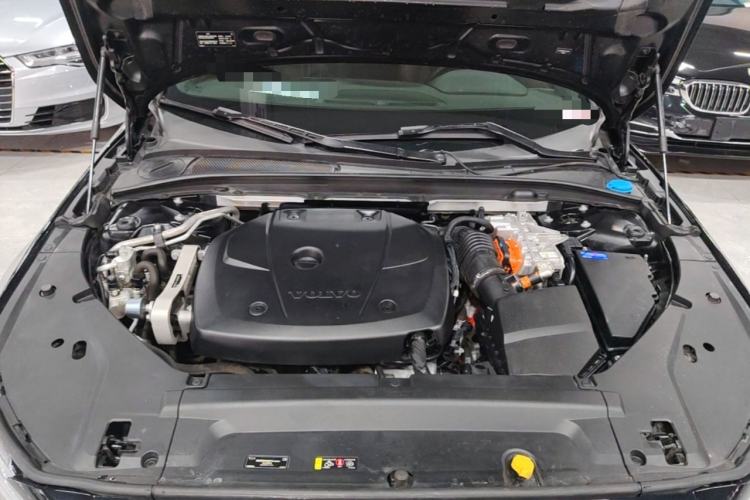 Used Volvo S90 New Energy 2021 T8 eDrive Hybrid Zhiyi Luxury Edition Engine Bay