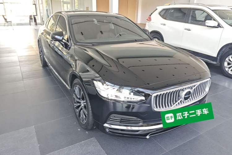 Used Volvo S90 New Energy 2021 T8 eDrive Hybrid Zhiyi Luxury Edition Exterior 1