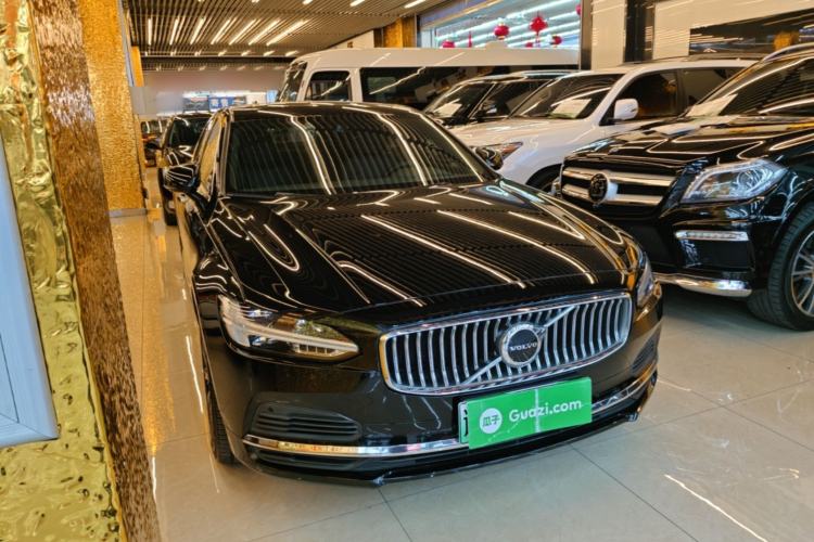 Used Volvo S90 New Energy 2021 T8 eDrive Hybrid Zhiyi Luxury Edition Exterior 1