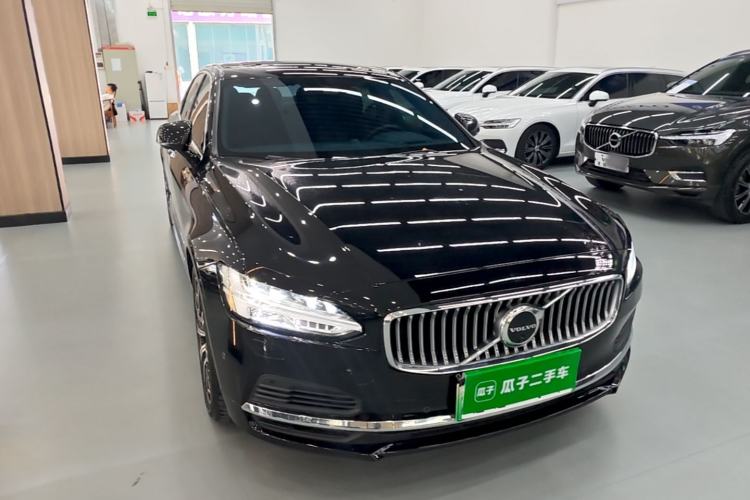 Used Volvo S90 New Energy 2021 T8 e-Drive Hybrid Luxury Edition Exterior 1