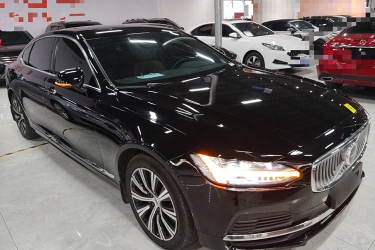Used Volvo S90 New Energy 2021 T8 eDrive Hybrid Zhiyi Luxury Edition Exterior 1