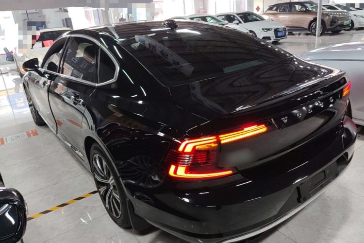 Used Volvo S90 New Energy 2021 T8 eDrive Hybrid Zhiyi Luxury Edition Exterior 2