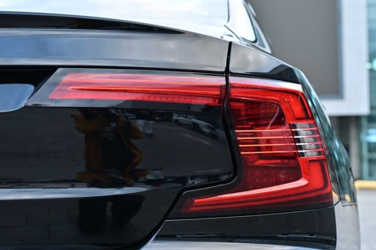 Used Volvo S90 New Energy 2021 T8 eDrive Hybrid Zhiyi Luxury Edition Exterior 3