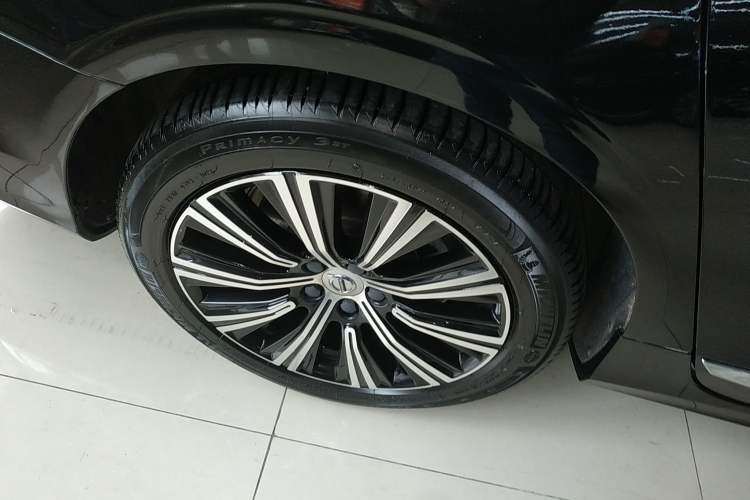 Used Volvo S90 New Energy 2021 T8 eDrive Hybrid Zhiyi Luxury Edition Exterior 5